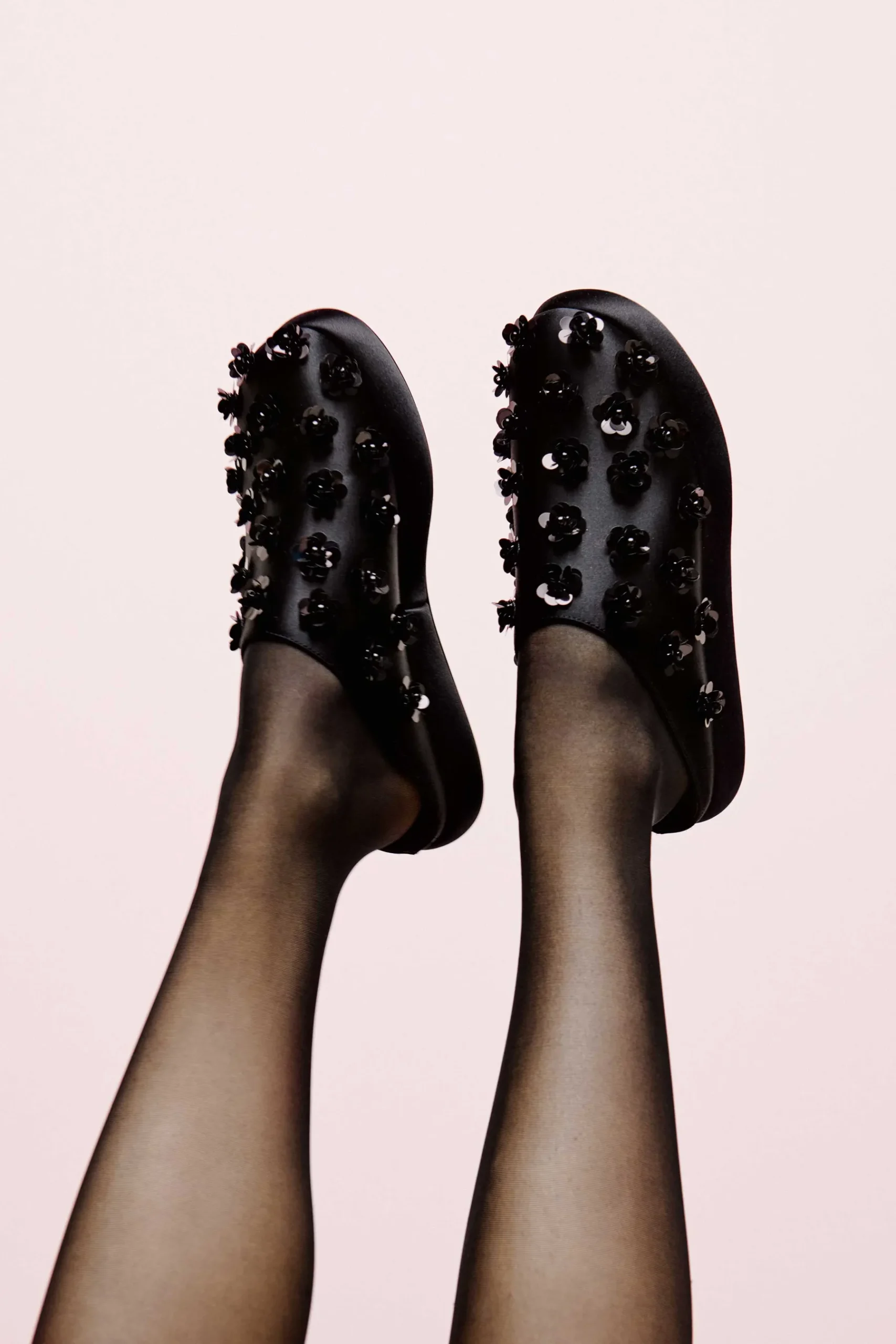 STINE GOYA SGSeoul Mules - Black 3D Flowers Black3DFlowers Best Sale